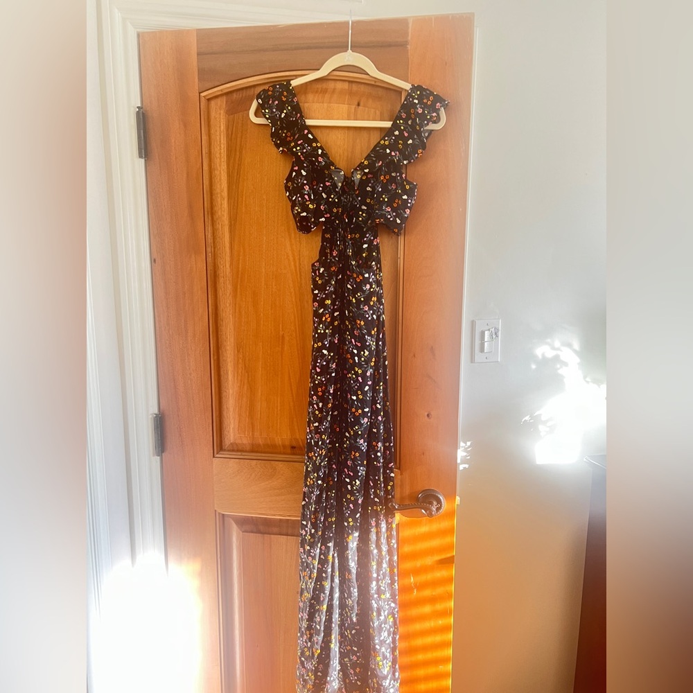 Cutout Floral Black Maxi Dress